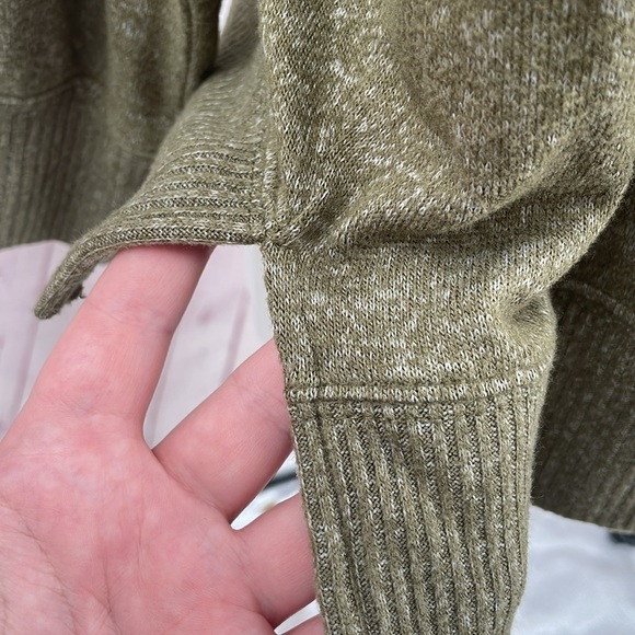 Oversized Olive Green Sunday Citizen Turtleneckck Womens Small Sweater Comfy - Picture 4 of 8